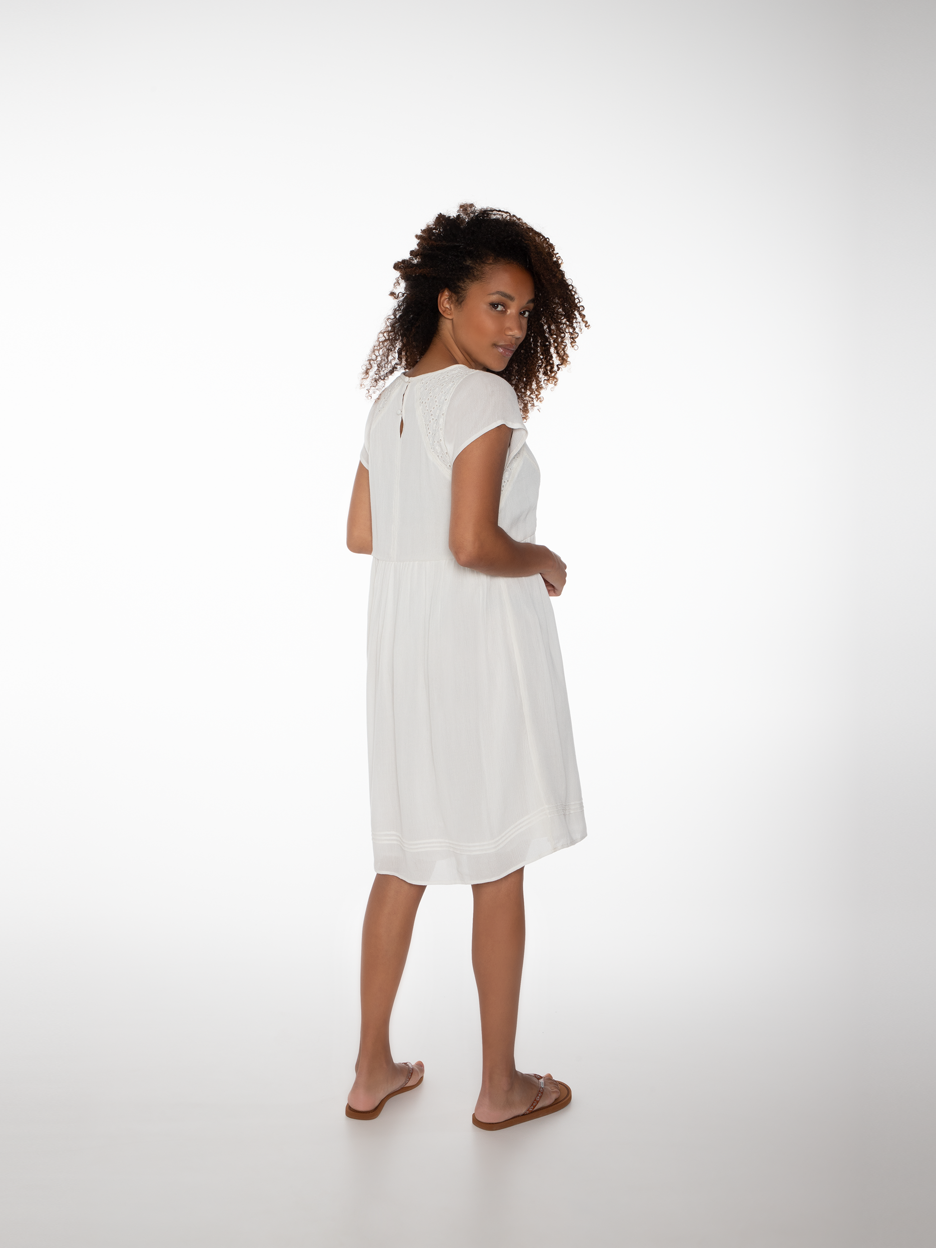 ワンピース A FERRETTI Woman Dress White 04461639 0001 Kennedy Eyelet Dress | Marciano
