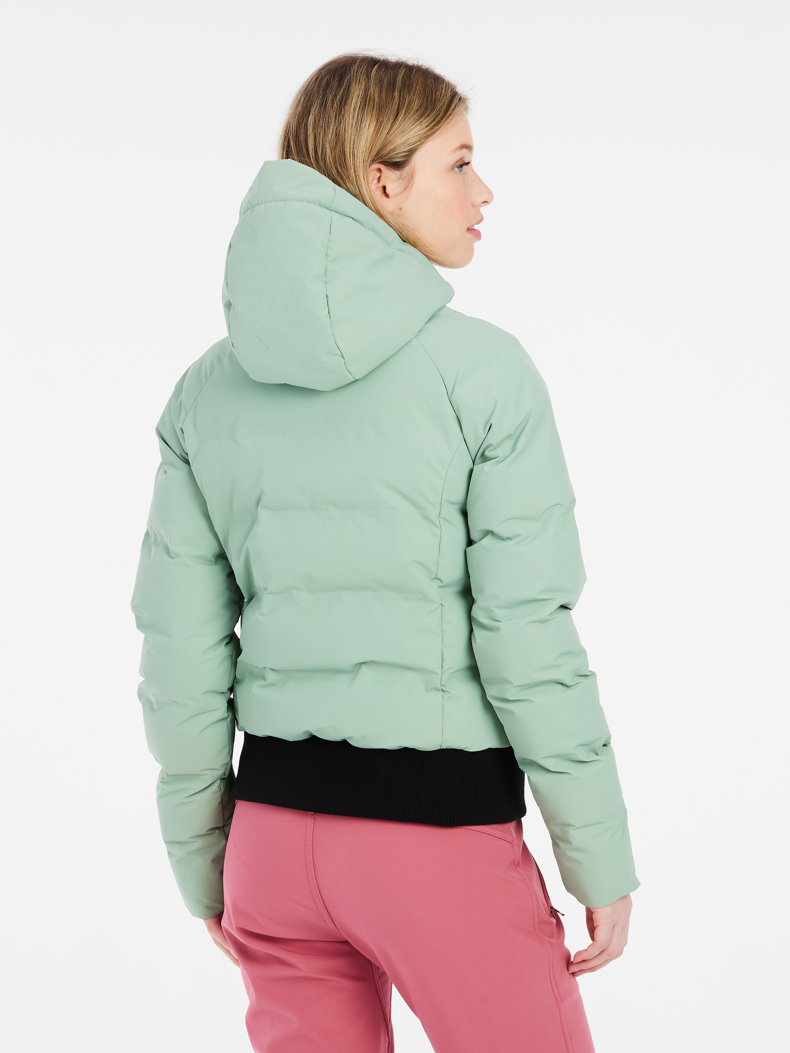 6610744_478_model_back-half_01